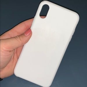 White iPhone XS Max case silicone